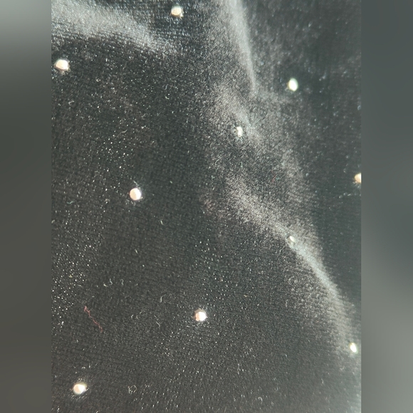 Mango V neck velvet top - Picture 3 of 3